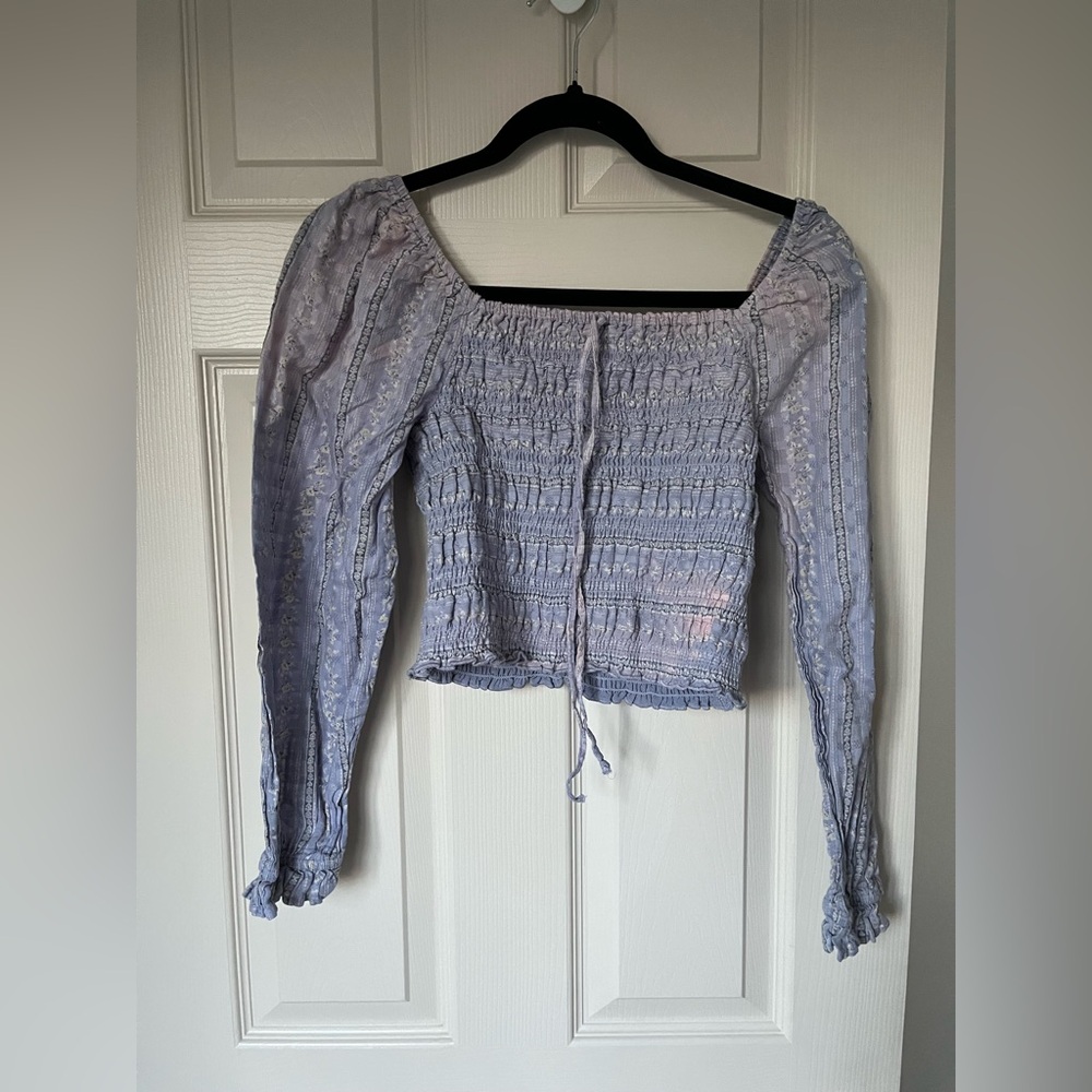 ⭐️Small American Eagle Long Sleeve